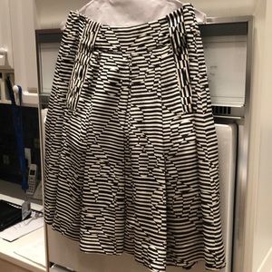 Carlisle 100% silk skirt